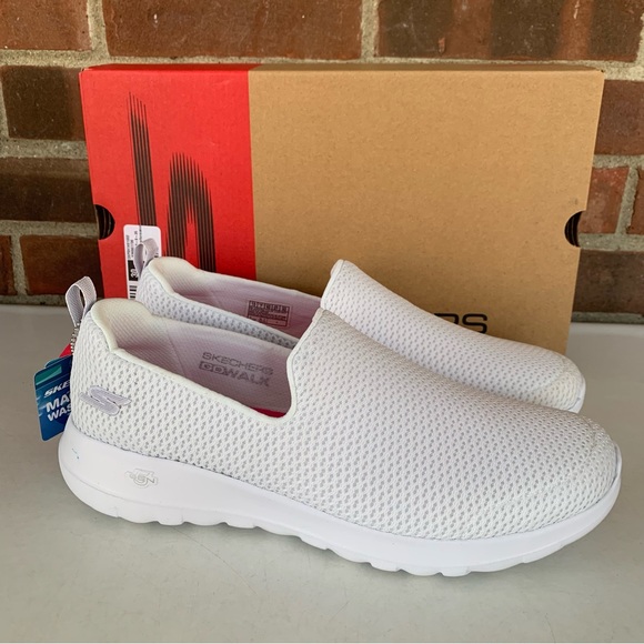 Skechers Shoes - Skechers Womens white Go Walk Joy terrific slip on Fitness Walking Sneakers